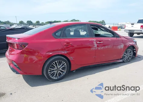 2024 Kia Forte Gt-Line z USA, uszkodzony, nr VIN 3KPF54AD7RE809925